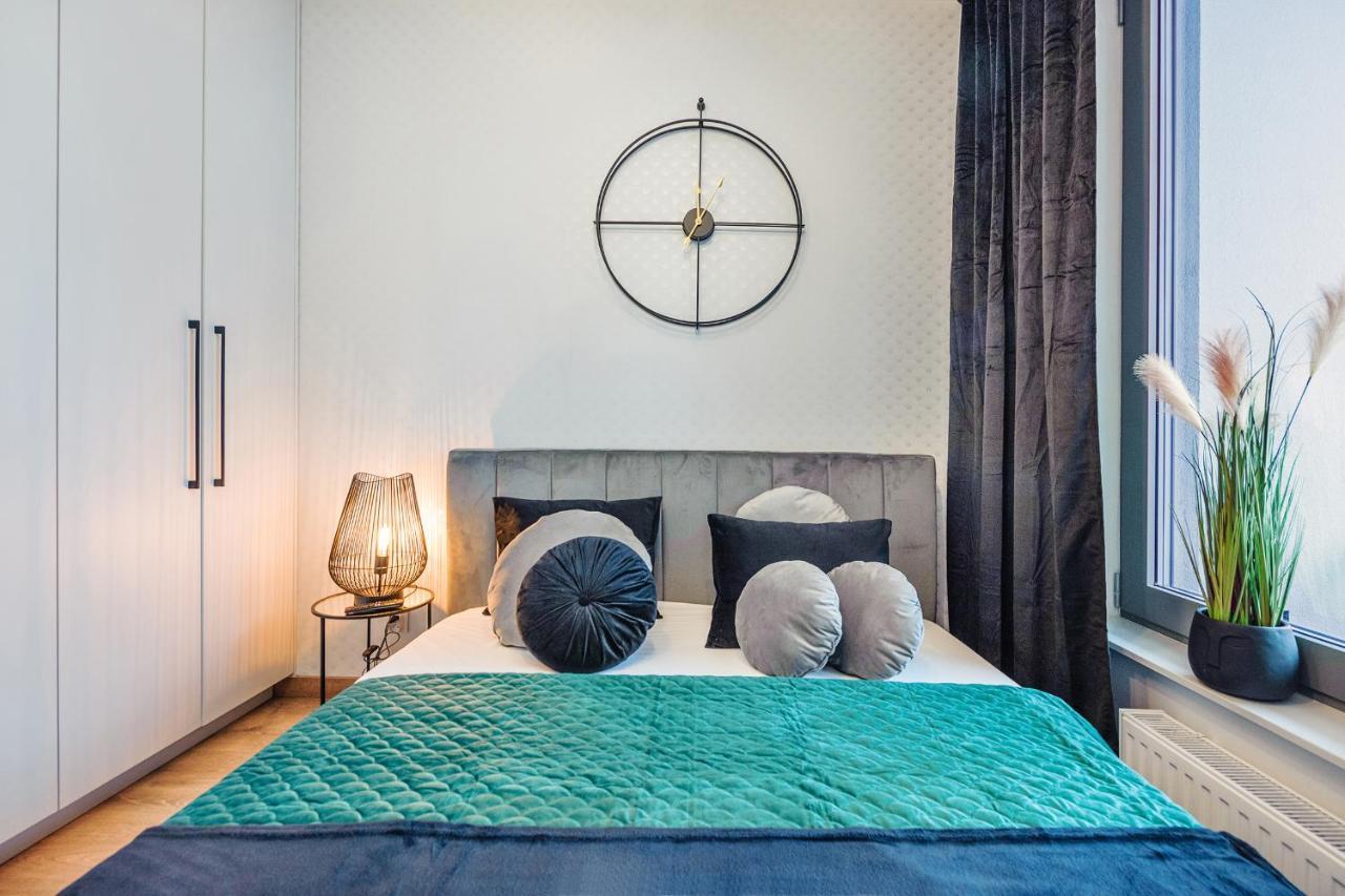 גדינייה Plac Unii - Premium Apartments מראה חיצוני תמונה