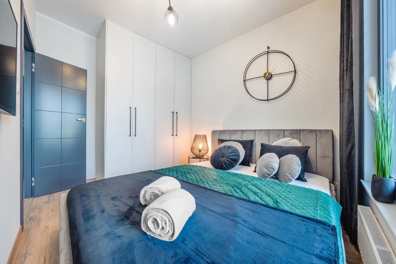 גדינייה Plac Unii - Premium Apartments מראה חיצוני תמונה